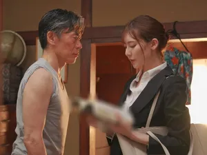 Sếp tâm lý cho nhân viên địt để giảm stress