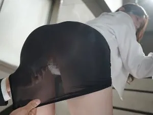 Em Ông chồng Nắc bồn chứa tinh của anh trai trẻ tốt bụng