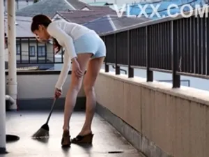 [Chú Lão Ngưu] Đàm Đàm hẹn gặp một người phụ nữ đã có chồng, một nữ nhân viên tài chính công ty 40 tuổi, buổi chiều mặc váy đen gặp mặt, thân hình trắng nõn, một người phụ nữ ở trên, một cô nương lẳng lơ lẳng lơ, tuyệt nhất...